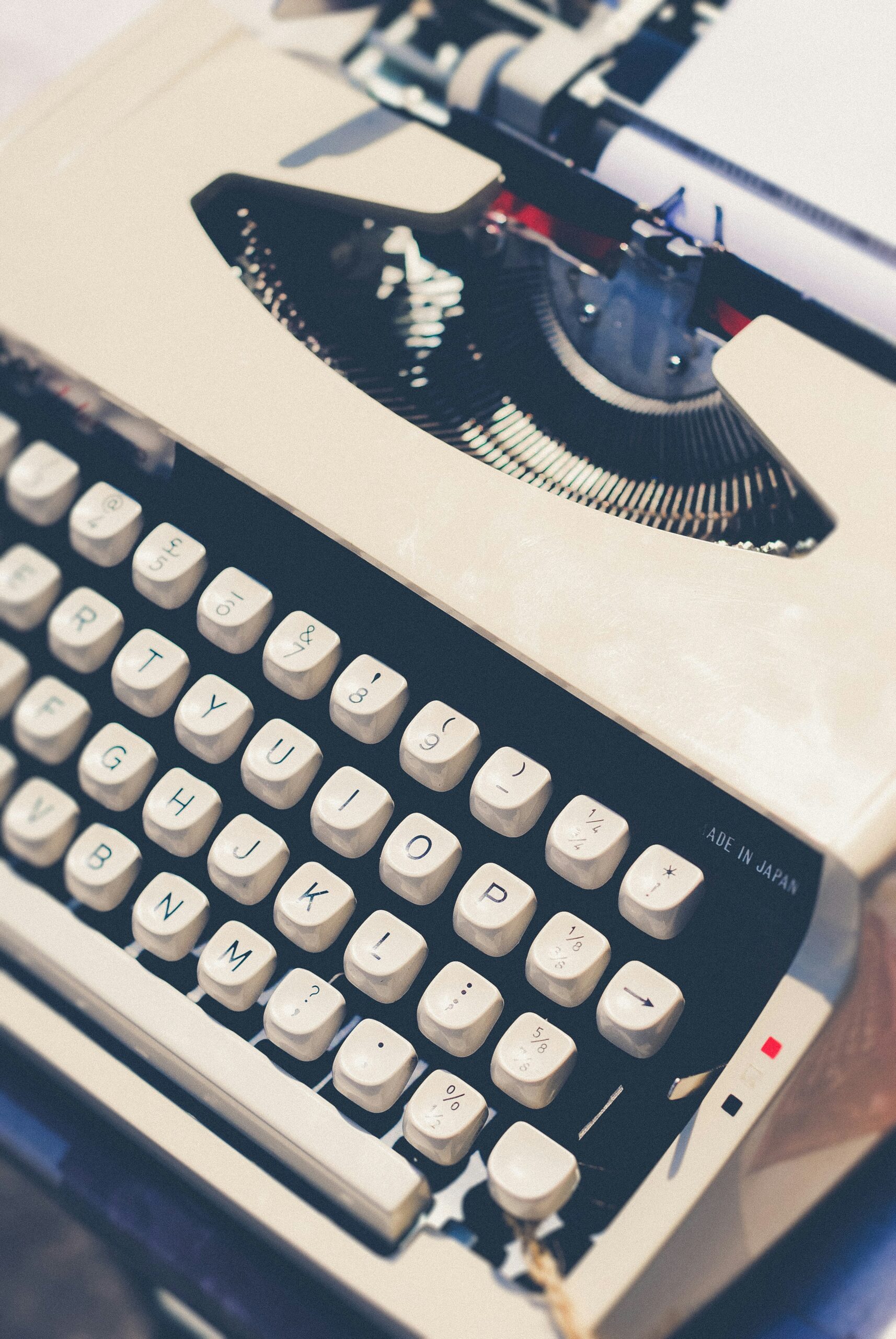 Zukunft von Independent Tech Blogs: Warum persönliche Stimmen gegen KI-Content gewinnen
